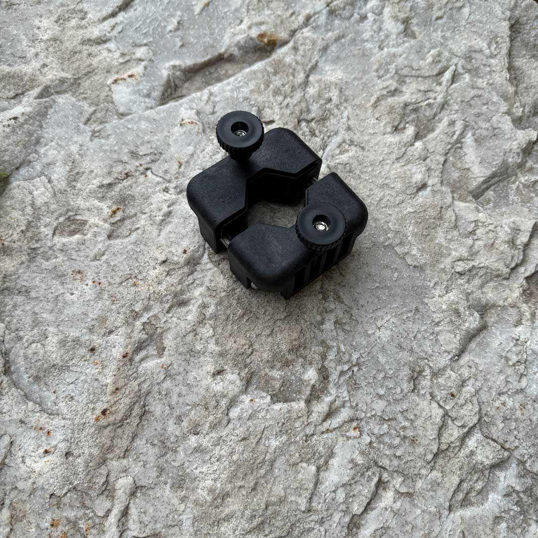 Outpost Table Hub Assembly