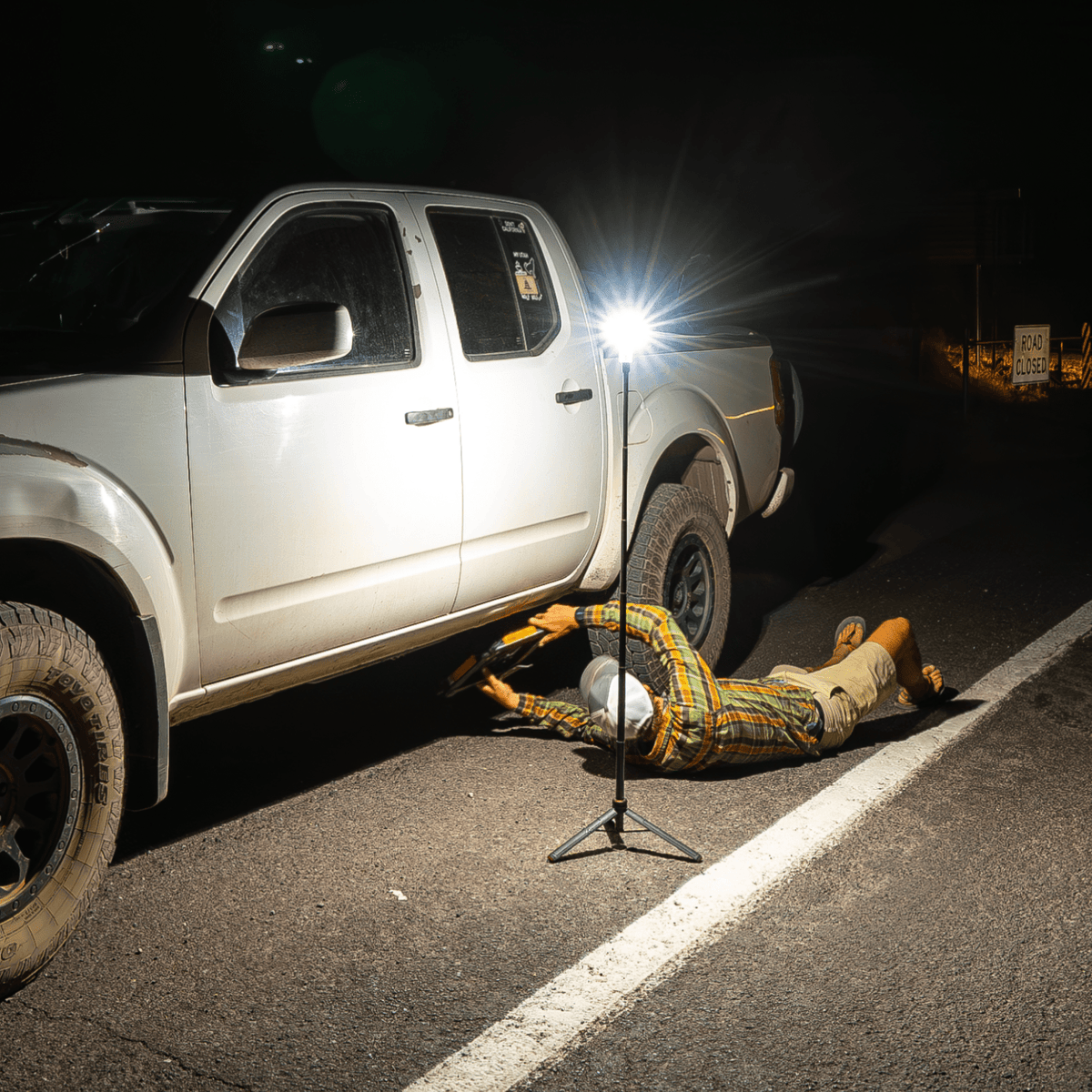 What Belongs in a Power Outage Lighting Kit - Devos Outdoor