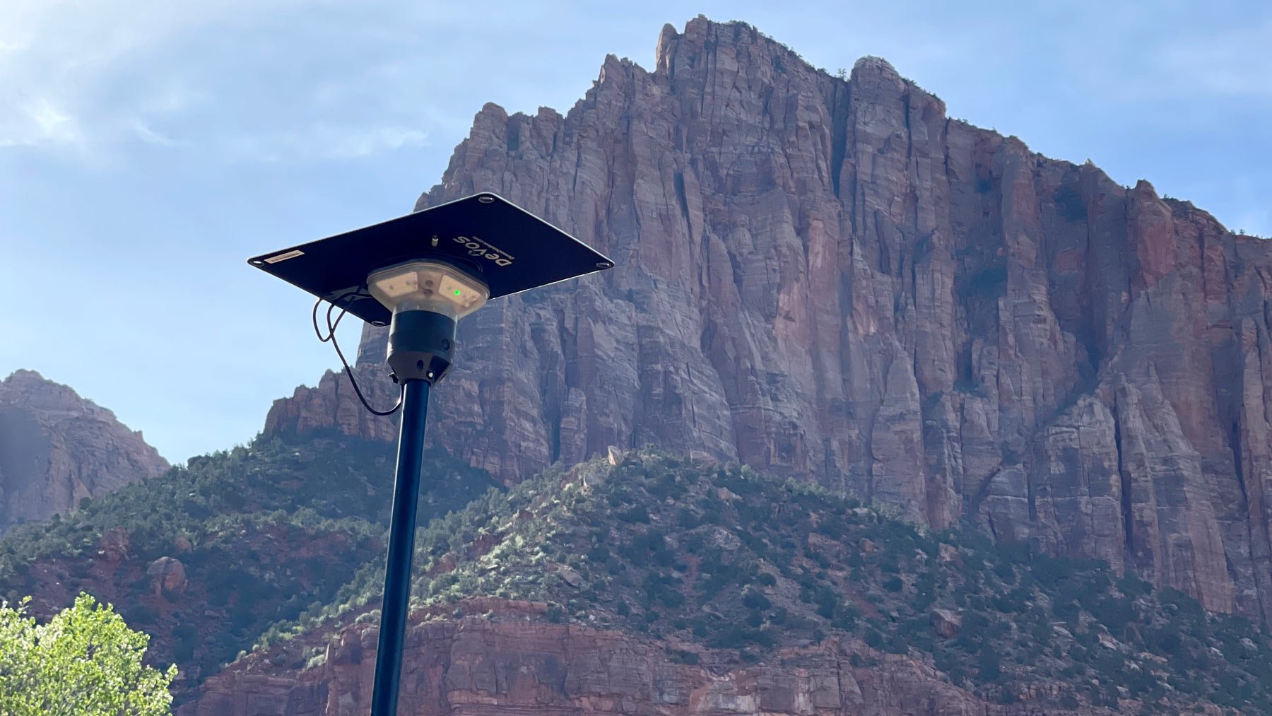 Solar Charging - Devos Outdoor