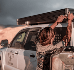 Carpe Noctem Graphic Tee - Devos Outdoor