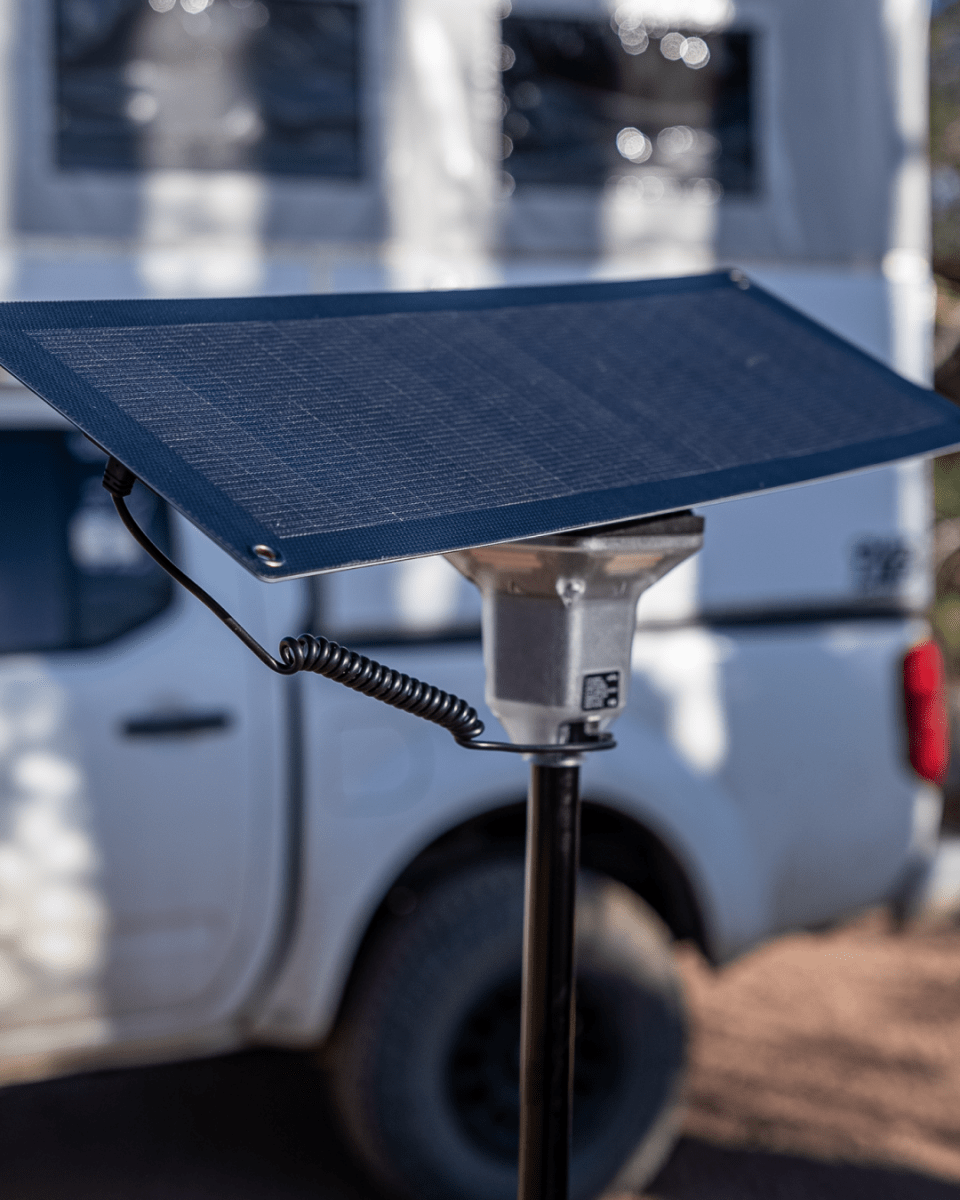 20 Watt Portable Solar Panel w/ LightRanger Receiver - Devos Outdoor