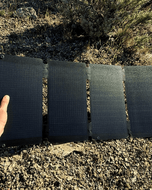 40 Watt Folding Solar Panel (4 - panel) - Devos Outdoor