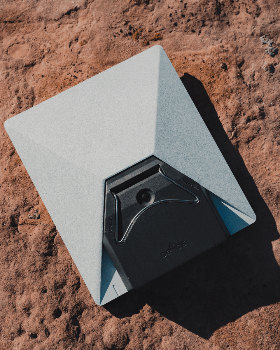 Starlink Mini Battery Pack — AMPak 145 Portable Power Base - Devos Outdoor